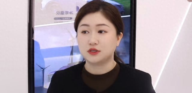 “85后”女儿接班第一年，大亏79亿元！70岁父亲发声
