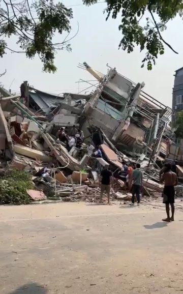 “没护照怎么回国？”缅甸曼德勒一酒店垮塌多位华人护照被埋，仍有人被困，大使馆回应