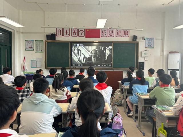 惠济区江山路第一小学“人生与科学”课让钱学森精神入脑入心