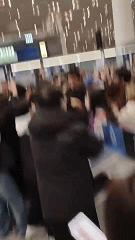 李现发文抵制代拍路透，此前多位明星曾在公开场合怒斥代拍行径