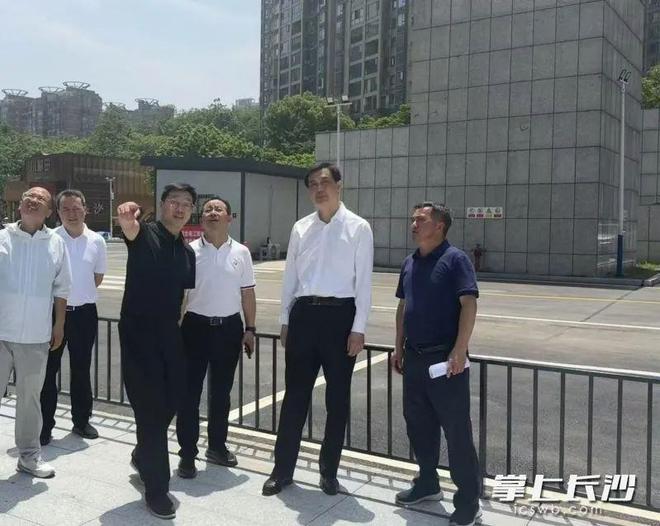 周海兵督导检查节假日安全生产并调研文旅产业发展