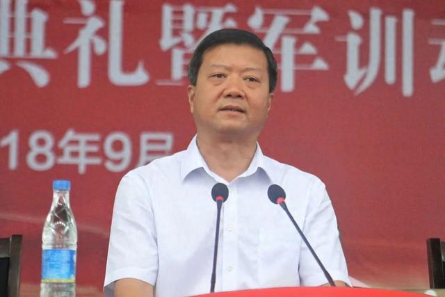刘新顺，主动投案
