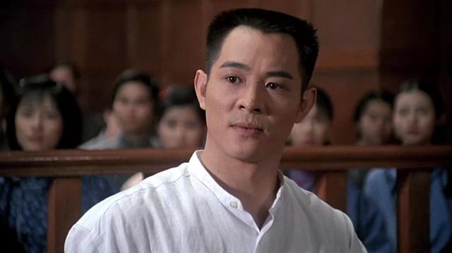 李连杰时隔50年重返金门大桥，晒照感慨“人老了”，已交代后事：树葬海葬无所谓