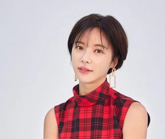 韩国知名演员涉嫌贪污，综艺镜头被删