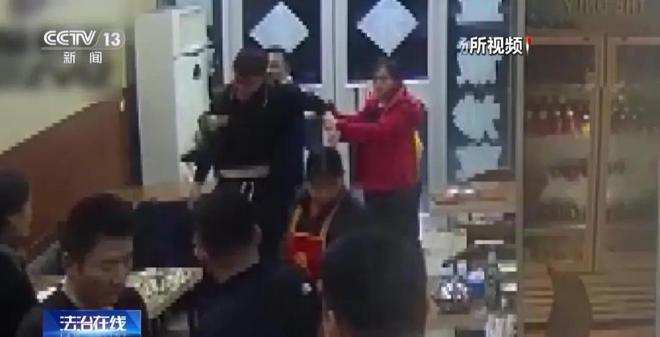 主编有态度丨女子被打还击先被认定互殴后改判：谁受伤谁有理成为过去