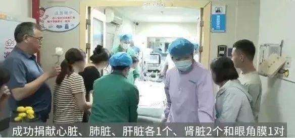 小伙以为摔了没事7天后却死亡，摔倒后这些信号别忽视