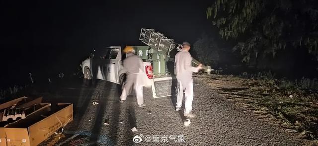 南京气象：已发射火箭弹18枚