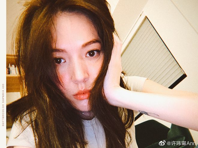 40岁女演员被曝怀孕，曾两度获封金钟奖视后