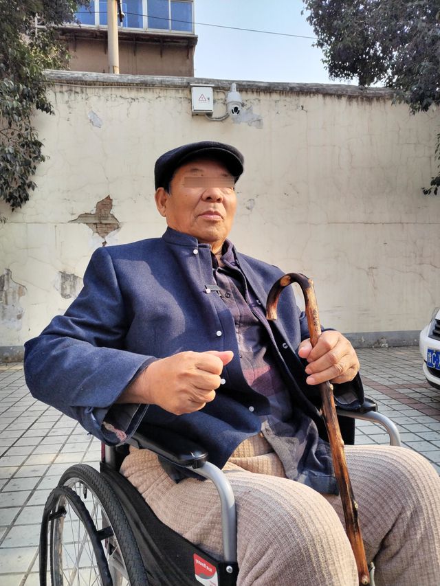 亿万富豪父子“股权争夺战”后续：父亲起诉长子，一审被驳回