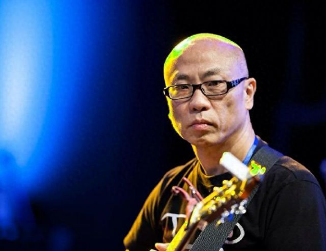 知名音乐人心脏骤停送医，曾制作《单身情歌》