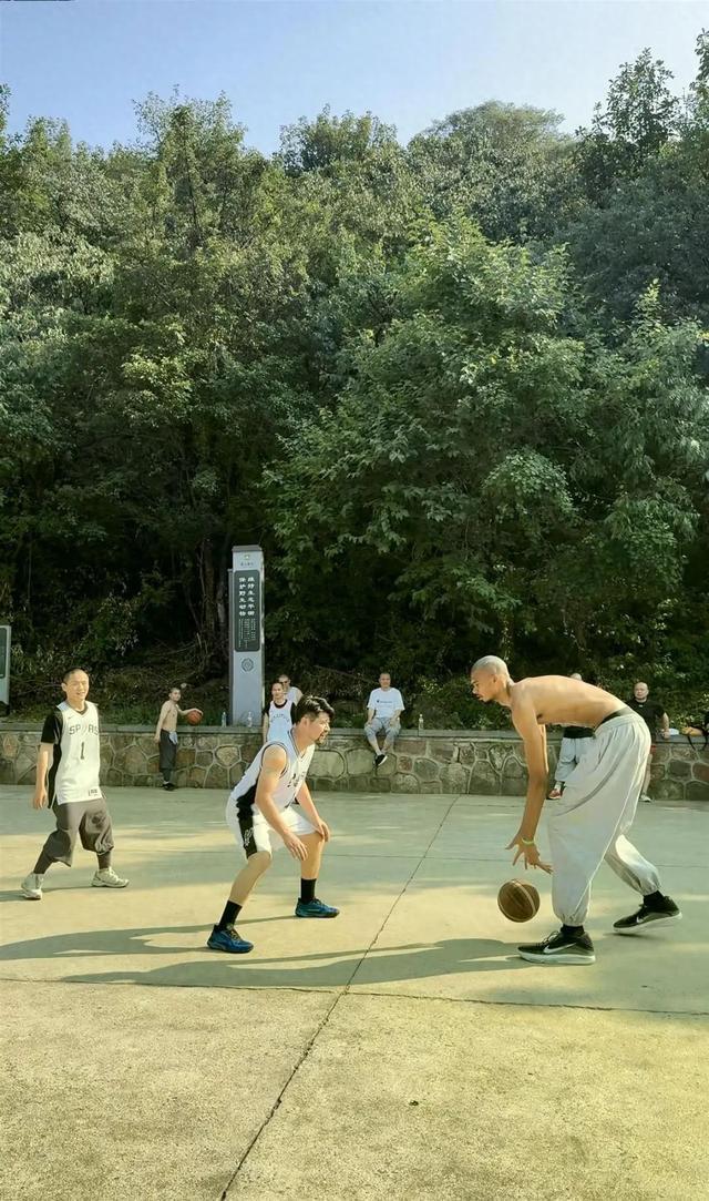 NBA球星文班亚马已离开少林寺，完成10天修行：4点半起床，训练强度高于武僧