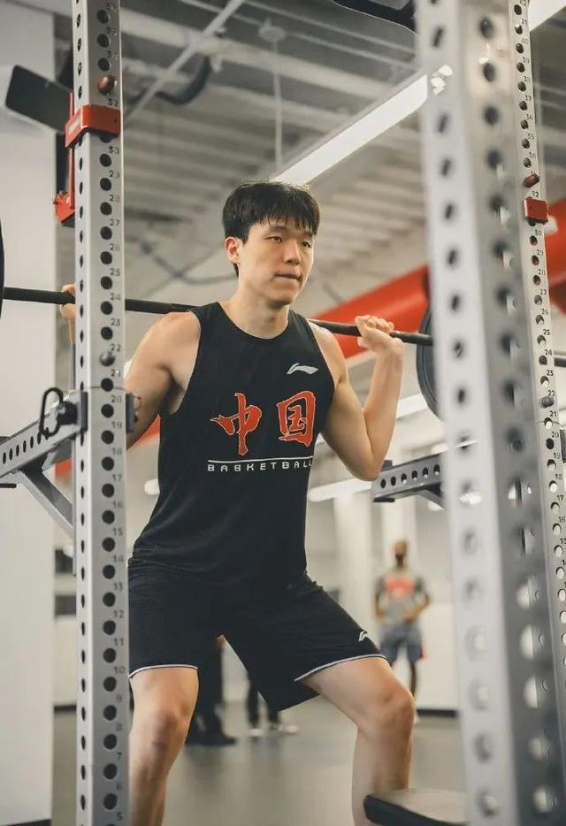 淄博杨瀚森，登陆NBA！