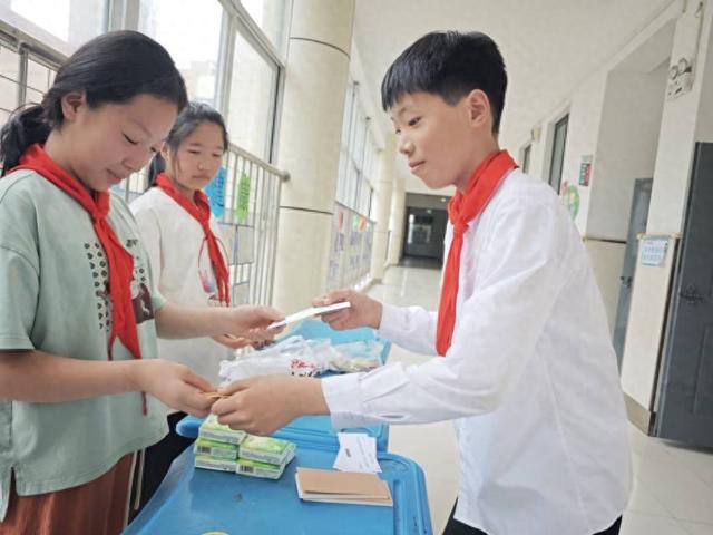 郑州高新区莲花街小学开展综合素质评价活动
