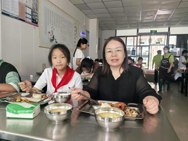 郑州高新区莲花街小学开展综合素质评价活动
