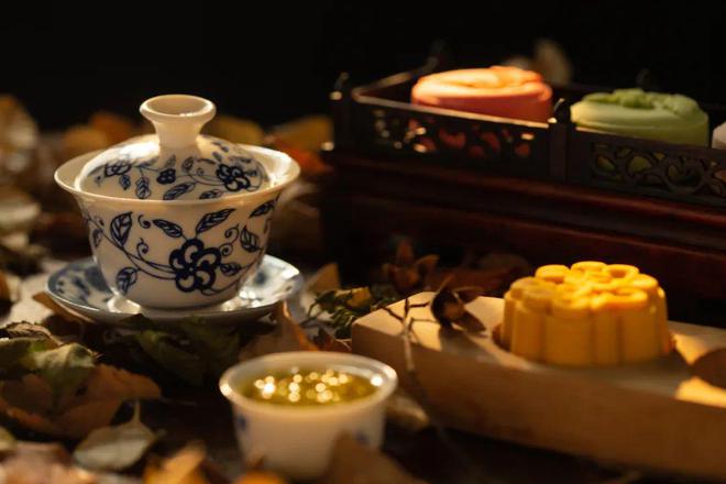 千年前杨贵妃没说的荔枝秘方，都藏在霸王茶姬这杯茶里