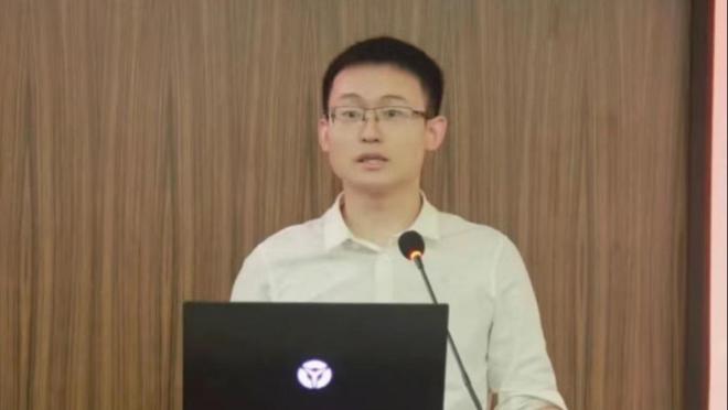 “95后”周林，任211大学副院长