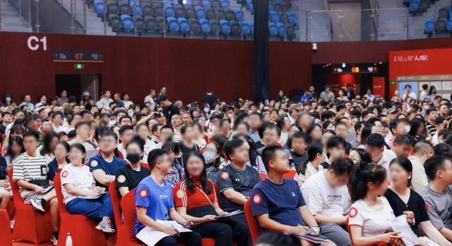 深圳楼市半年考：新房卖了3万套，诞生3个“日光盘”，有楼盘还在打折促销