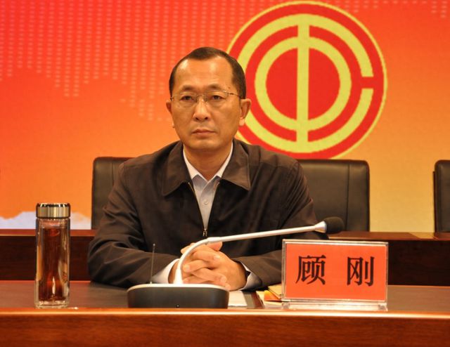 泰兴市人大常委会副主任顾刚被查，一周前还在调研