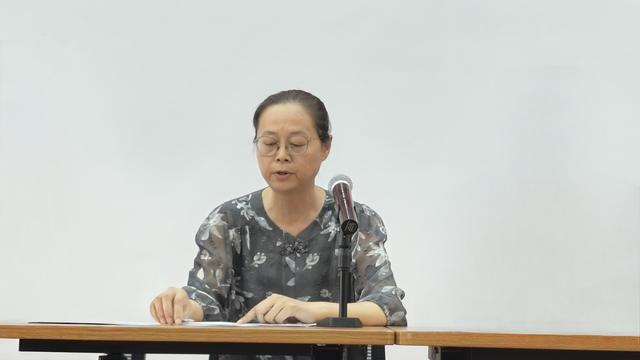 郑州市扶轮外国语学校圆满召开期末全体教工会