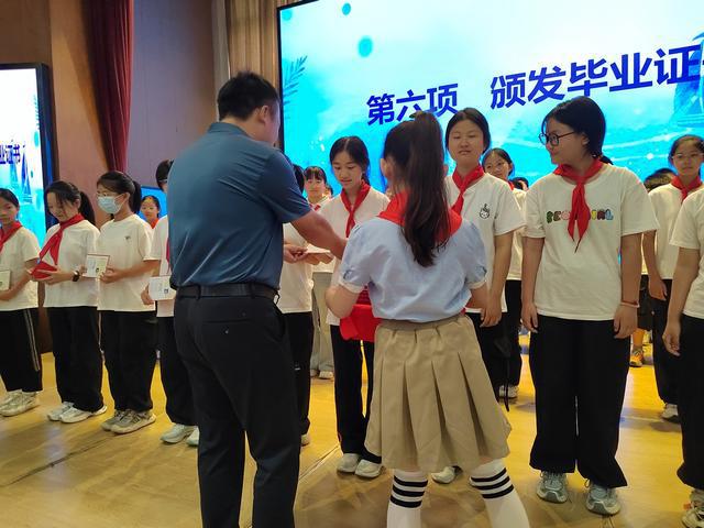管城回族区星火路小学：拾光逐梦 奔赴未来