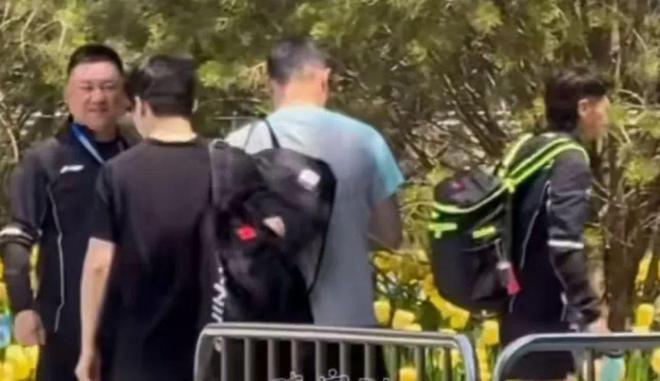 快乐乒乓又回来了！樊振东许昕等现身河北雄安，备战2025乒超联赛