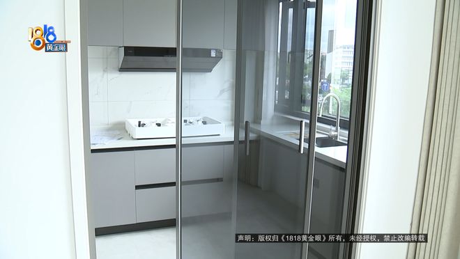 开春入住新房，因为一张门还在算账，装修公司：延期的钱一分不赔