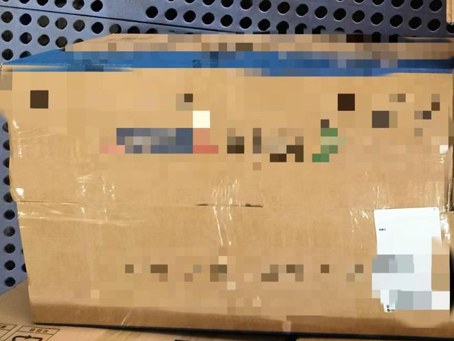 你的隐私正在快递单上“裸奔”！多个快递网点“无码”展示个人信息，多方回应