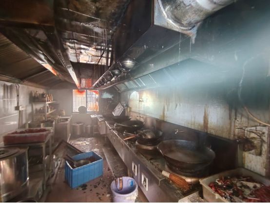 好样的！“我知道在哪，我带你们去”，长沙12岁少年一路奔跑给消防员带路