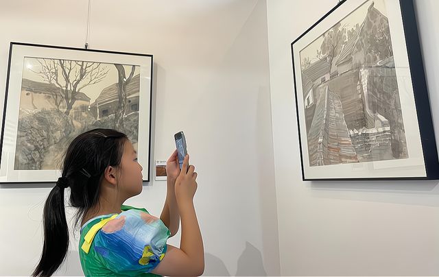 在场丨50幅画作，守护古窑村到颜神古镇的重生之路