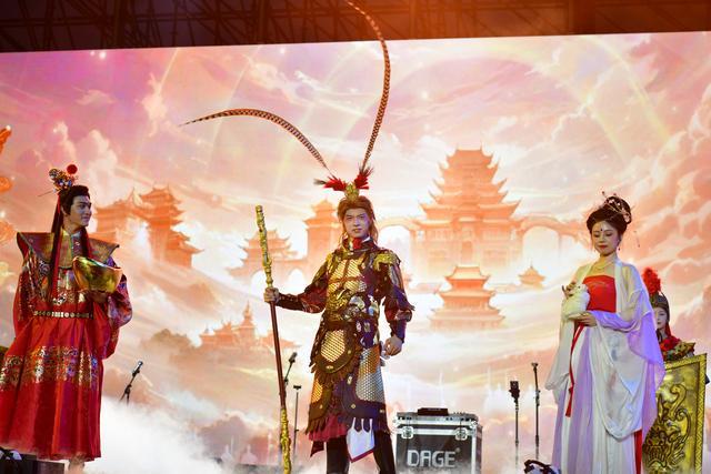 “众“仙”集结，洛阳洛邑古城 “天庭潮音”音乐秀启幕