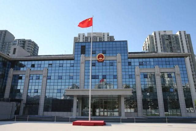 能办北京户口？于某诈骗多人60余万元，被判10年