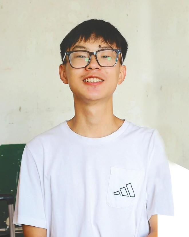 励志！父母患病家庭条件不好，益阳农村少年高考642分，第一志愿为北邮：想改变家庭