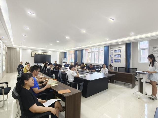 济源实验小学：述职亮答卷 聚力启新程