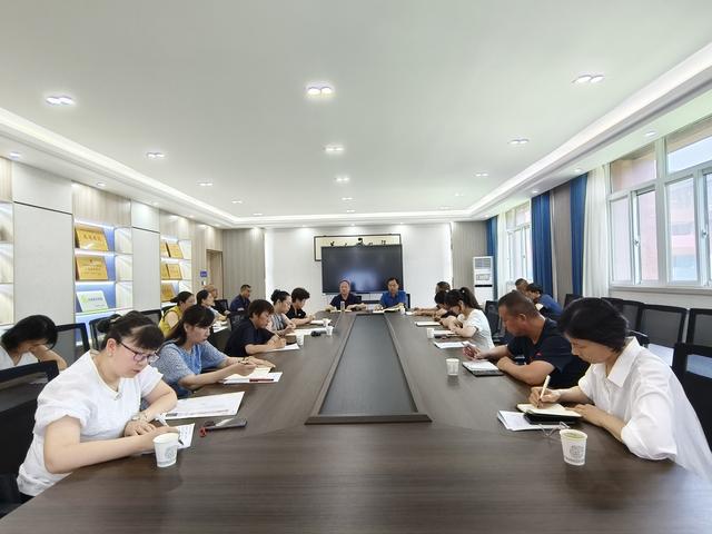 济源实验小学：述职亮答卷 聚力启新程