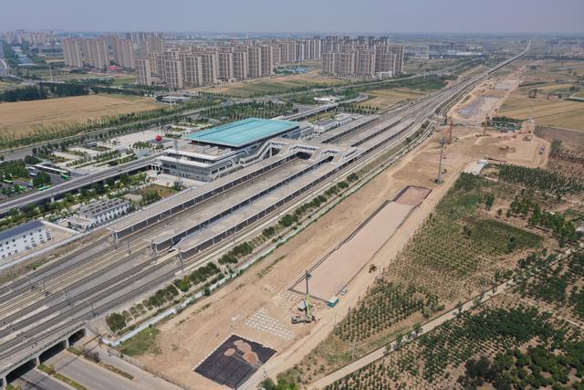 平漯周高铁站前工程周口东站基床以下路基试验段填筑圆满完成