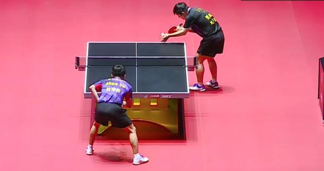 樊振东1比0领先林诗栋
