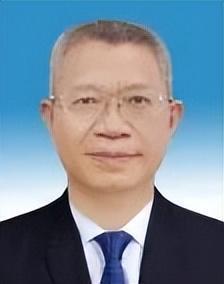 钟木达升任福建正厅新职