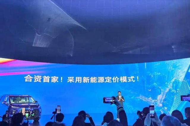 河南车市“期中考”放榜：郑州领跑焦作增速夺冠