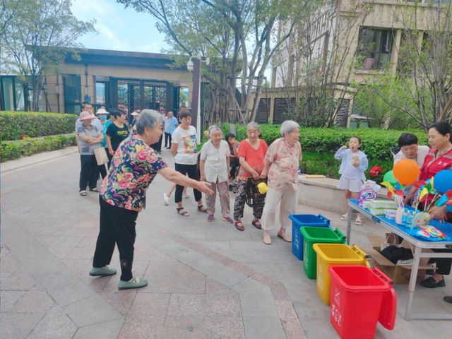 分类玩出新花样 居民乐学乐参与