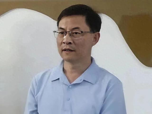 涉嫌严重违纪违法，周水华被查