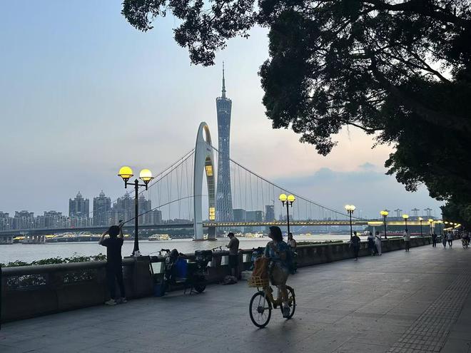 广州能写下多少本书？