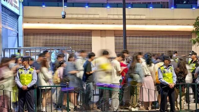 20万人将涌入这里！上海发布轨交、道路等交通管制措施→