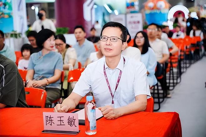 《广州好嘢》立体书首发：以纸艺匠心开启岭南文化传承新篇章