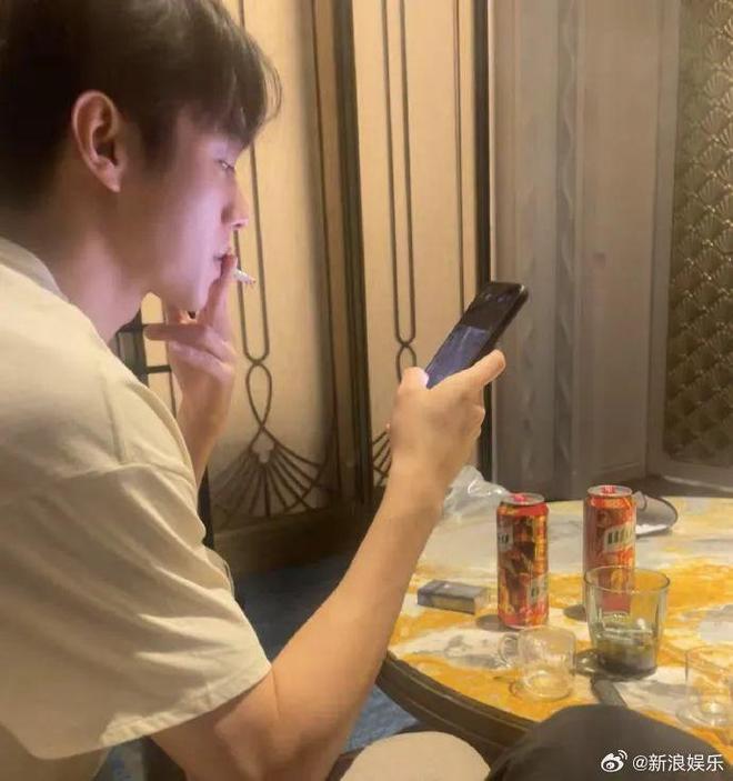 许荔莎硬刚于正：因许凯与赵晴开房被拍分手；于正：假消息，已报警