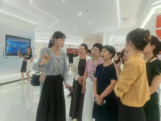 哈密市“三新”领域妇联组织负责人赴豫开展交往交流交融活动