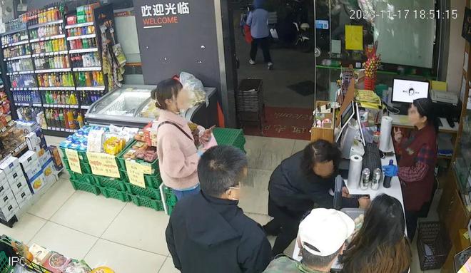女子和店员争执后身亡家属索赔218万，律师：店员未尽到合理的救助义务