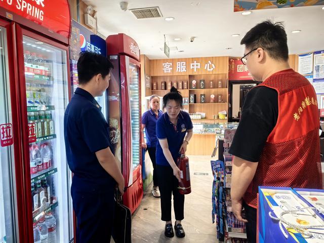 登封消防多点发力 高温天气防火宣传再“加码”