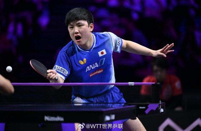 王楚钦4-0横扫莫雷加德晋级决赛，将战张本智和