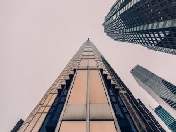 中成股份六年半扣非净利润亏损达15.4亿，重组计划出炉拓展产业链布局